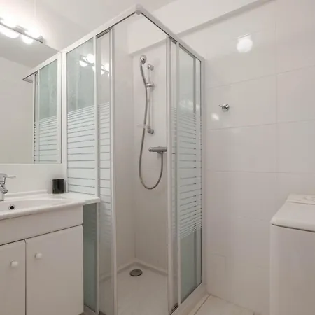 Apartament Wonderful 1 Bedroom 3 Min Walk To The Croisette! *