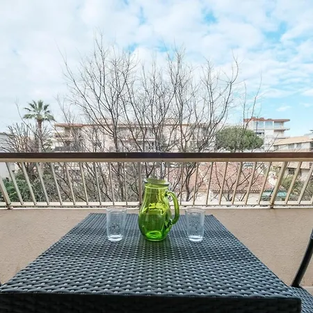 Wonderful 1 Bedroom 3 Min Walk To The Croisette! * Cannes