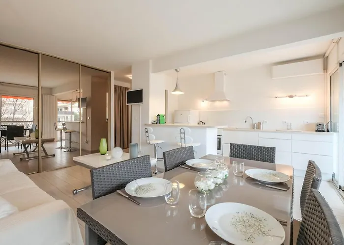 Daire Wonderful 1 Bedroom 3 Min Walk To The Croisette!